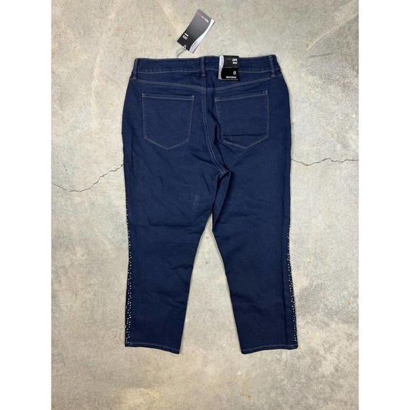 Style & Co Denim Capri Womens 8 Stretch Fit Bedazzled Rhinestone Sides 30x24 - Picture 5 of 11